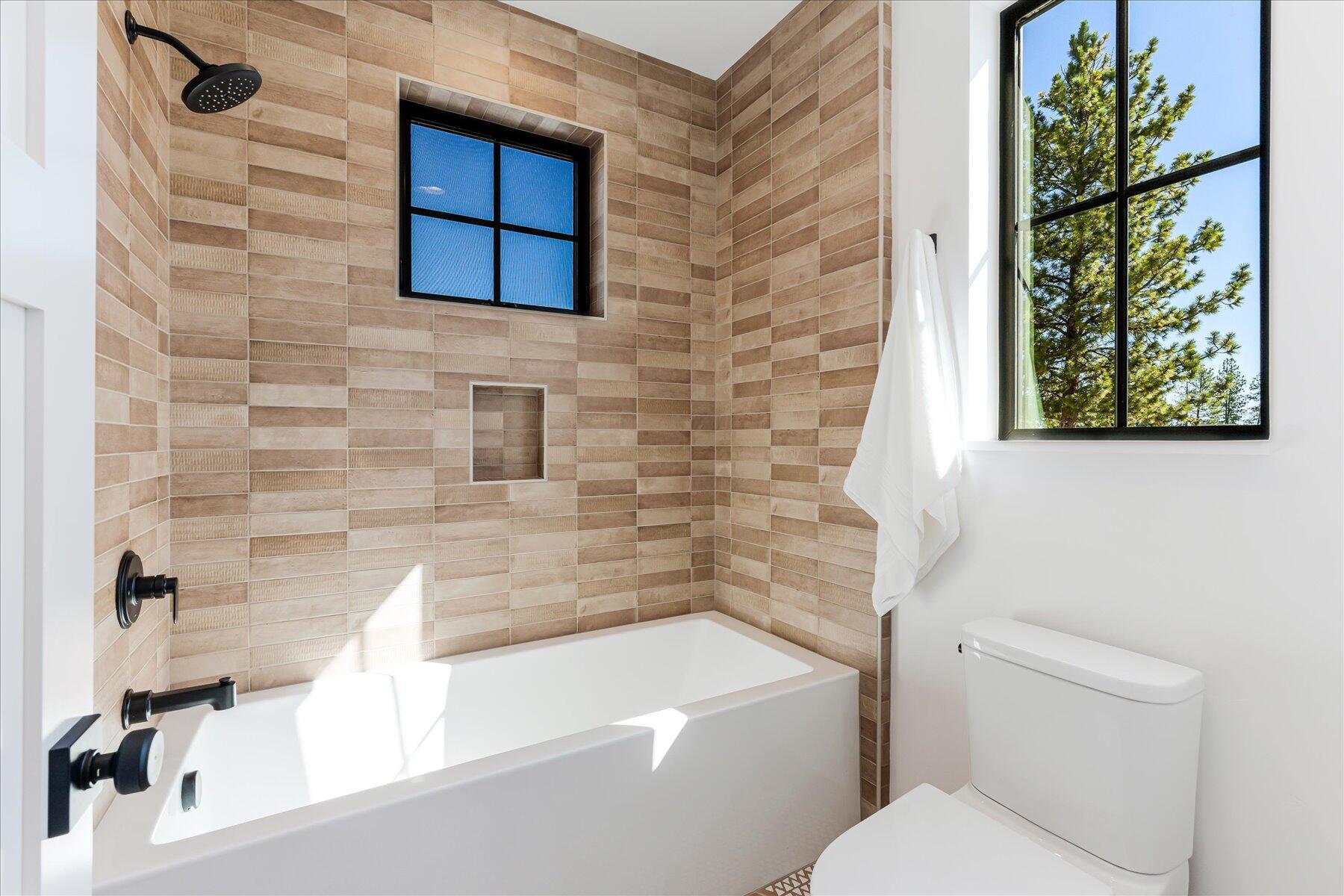 Discovery West Phase 6 & 7 - Residential