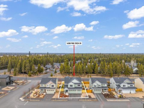 Tiny photo for 16500 Pine Creek Drive, La Pine, OR 97739 (MLS # 220214991)