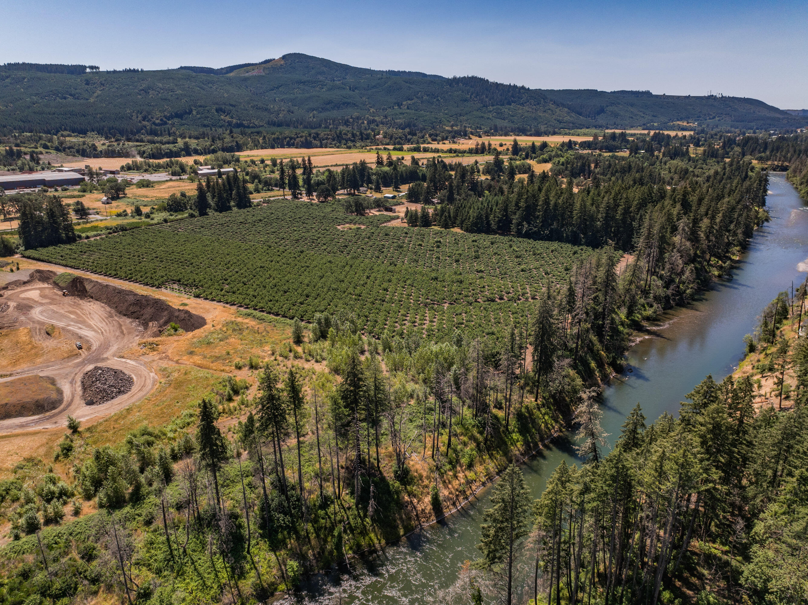 Lyons, Map Of - Land