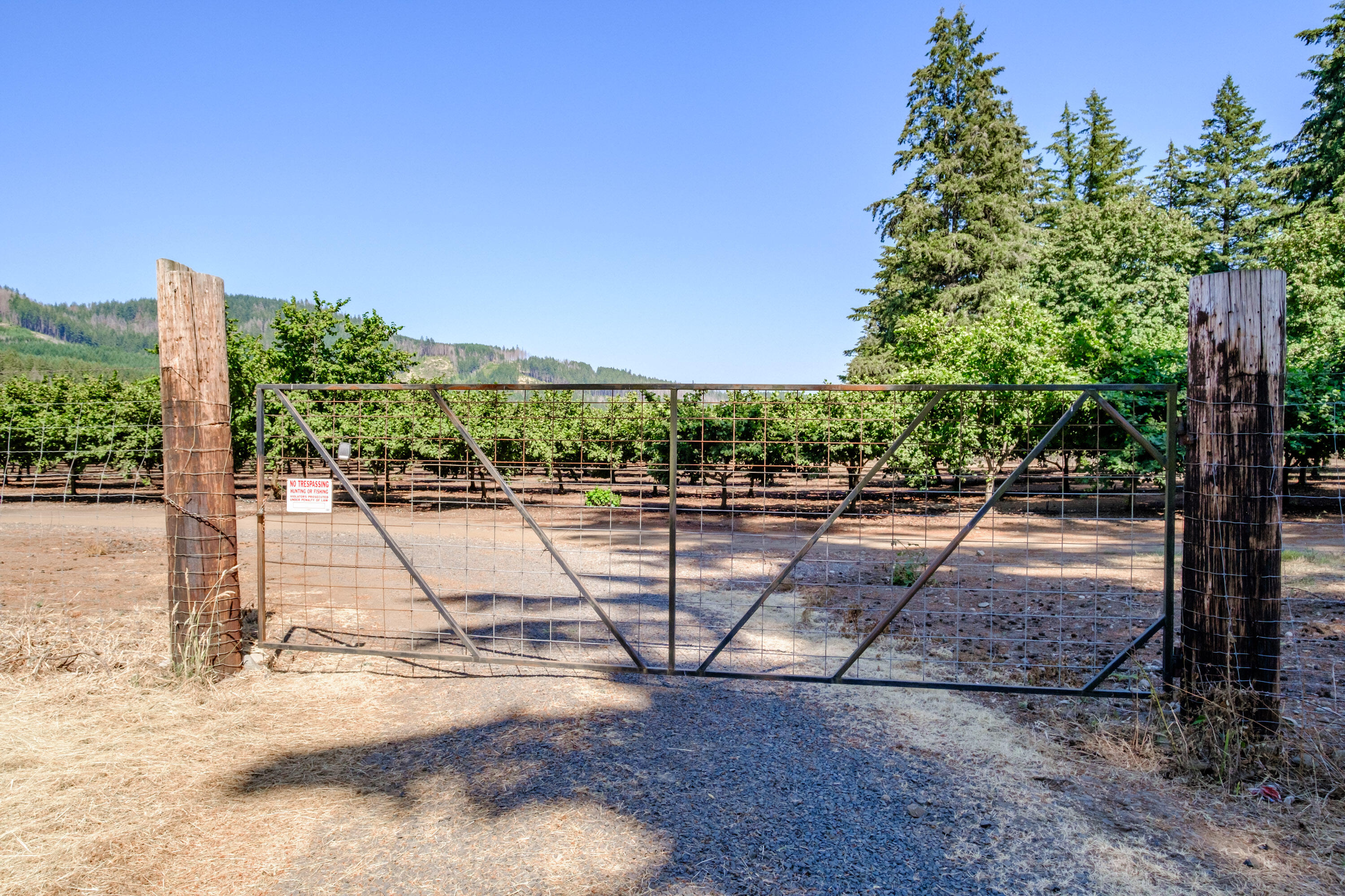 Lyons, Map Of - Land