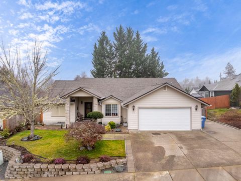 Photo of 2719 SW Garden Meadow Drive, Grants Pass, OR 97527 (MLS # 220214027)