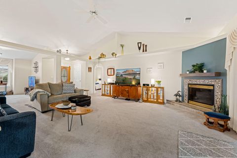 Tiny photo for 2719 SW Garden Meadow Drive, Grants Pass, OR 97527 (MLS # 220214027)