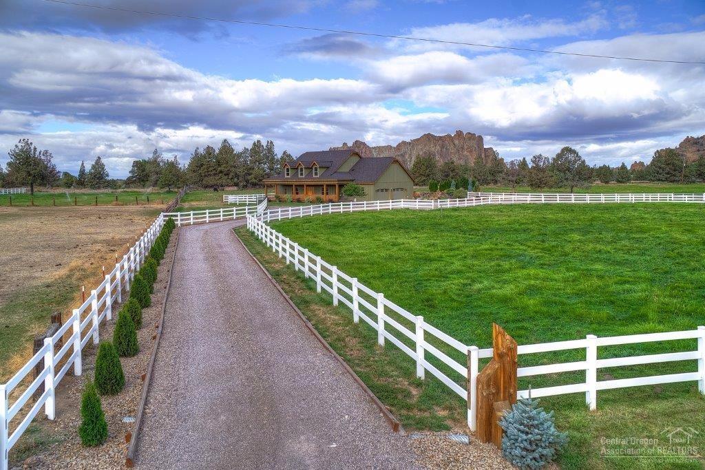 Crooked River Estate - Residential