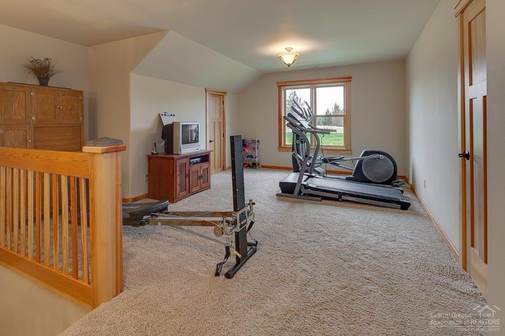 Crooked River Estate - Residential