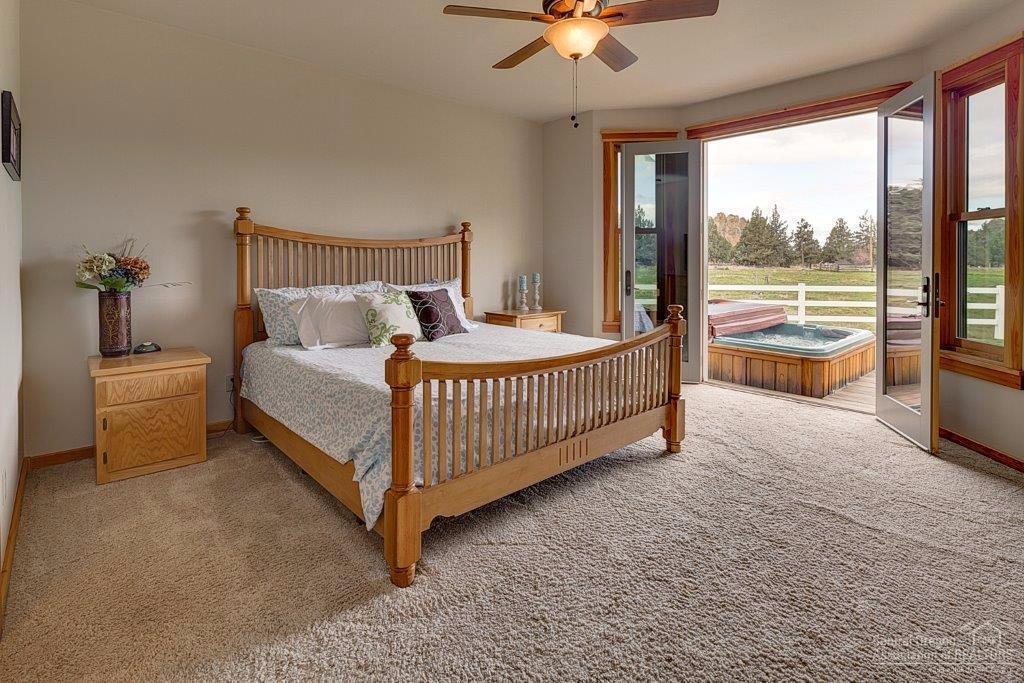 Crooked River Estate - Residential