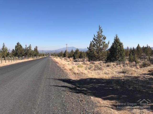 Powell Butte View - Land