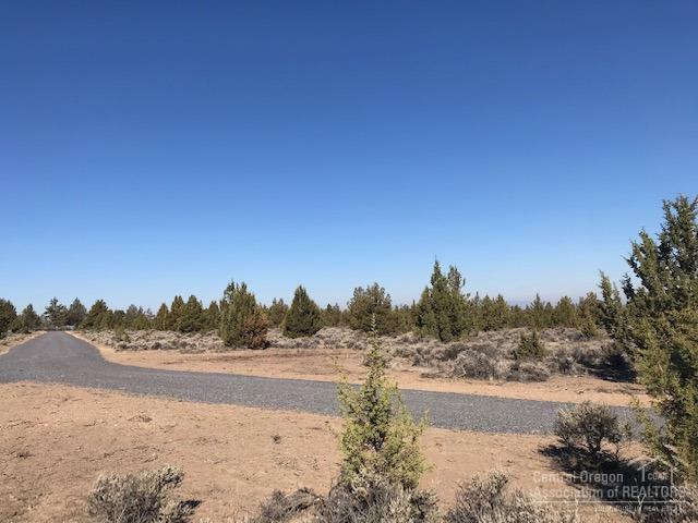 Powell Butte View - Land