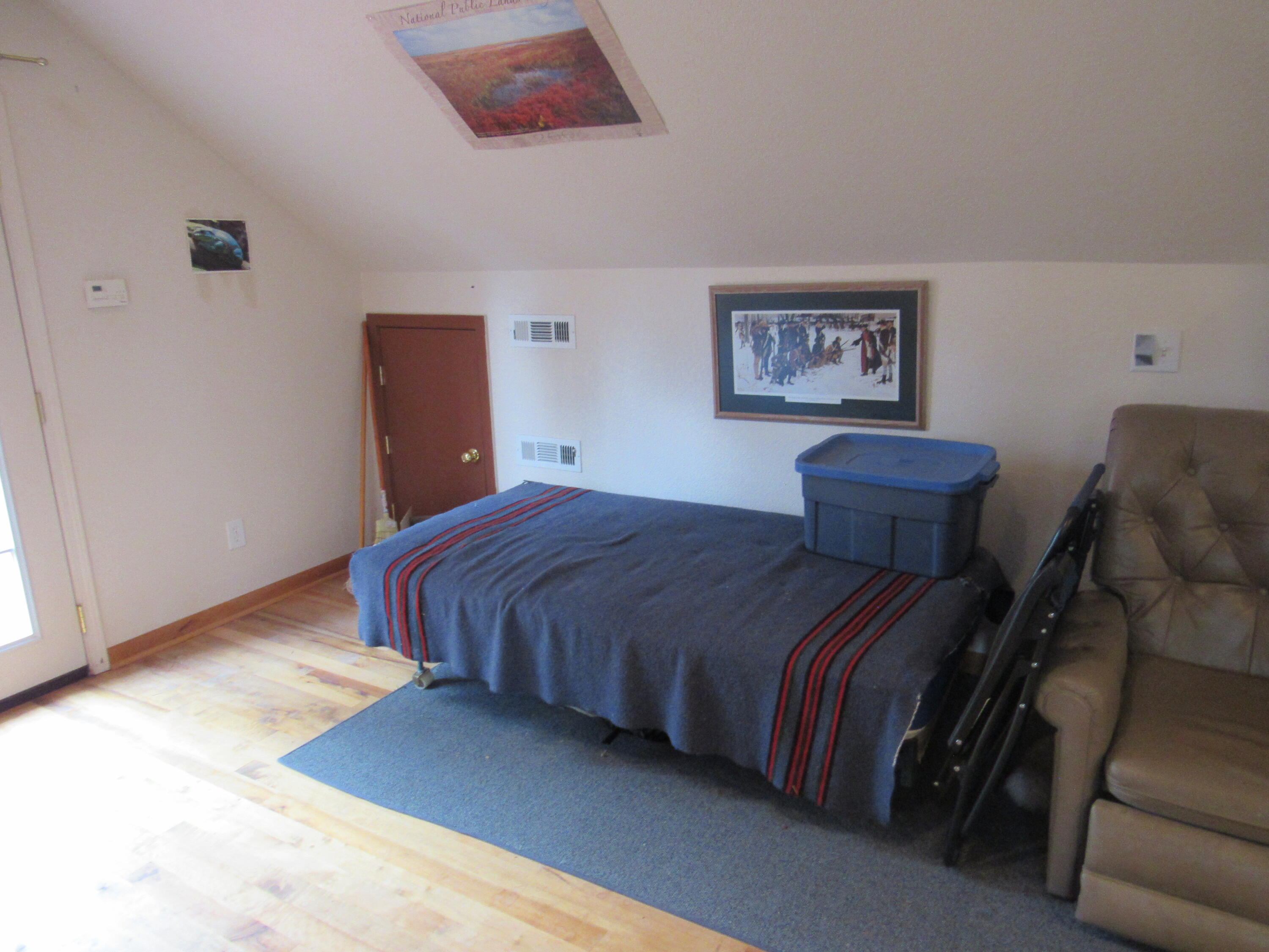 Twin River View - Residential