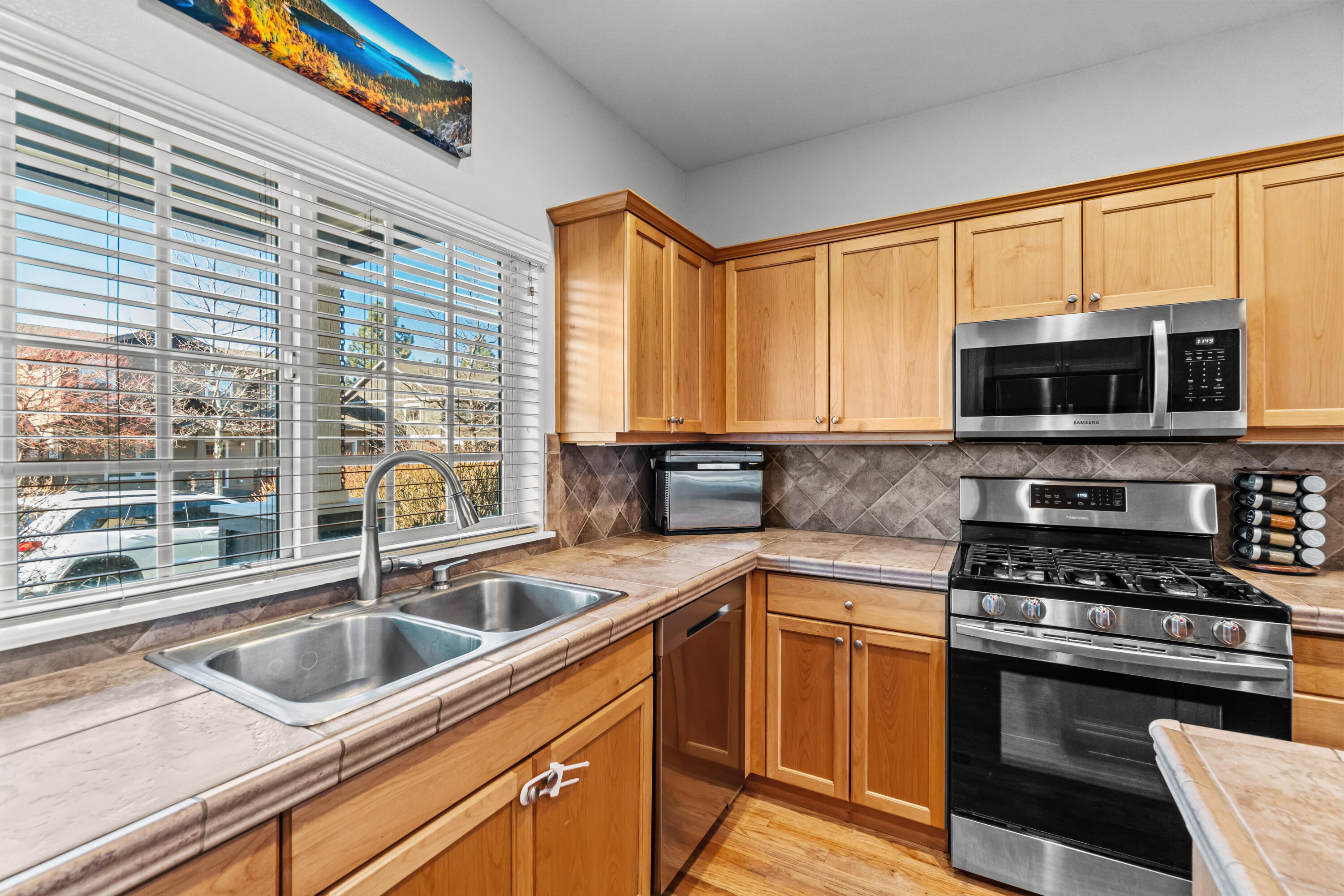 Gardenside - Residential