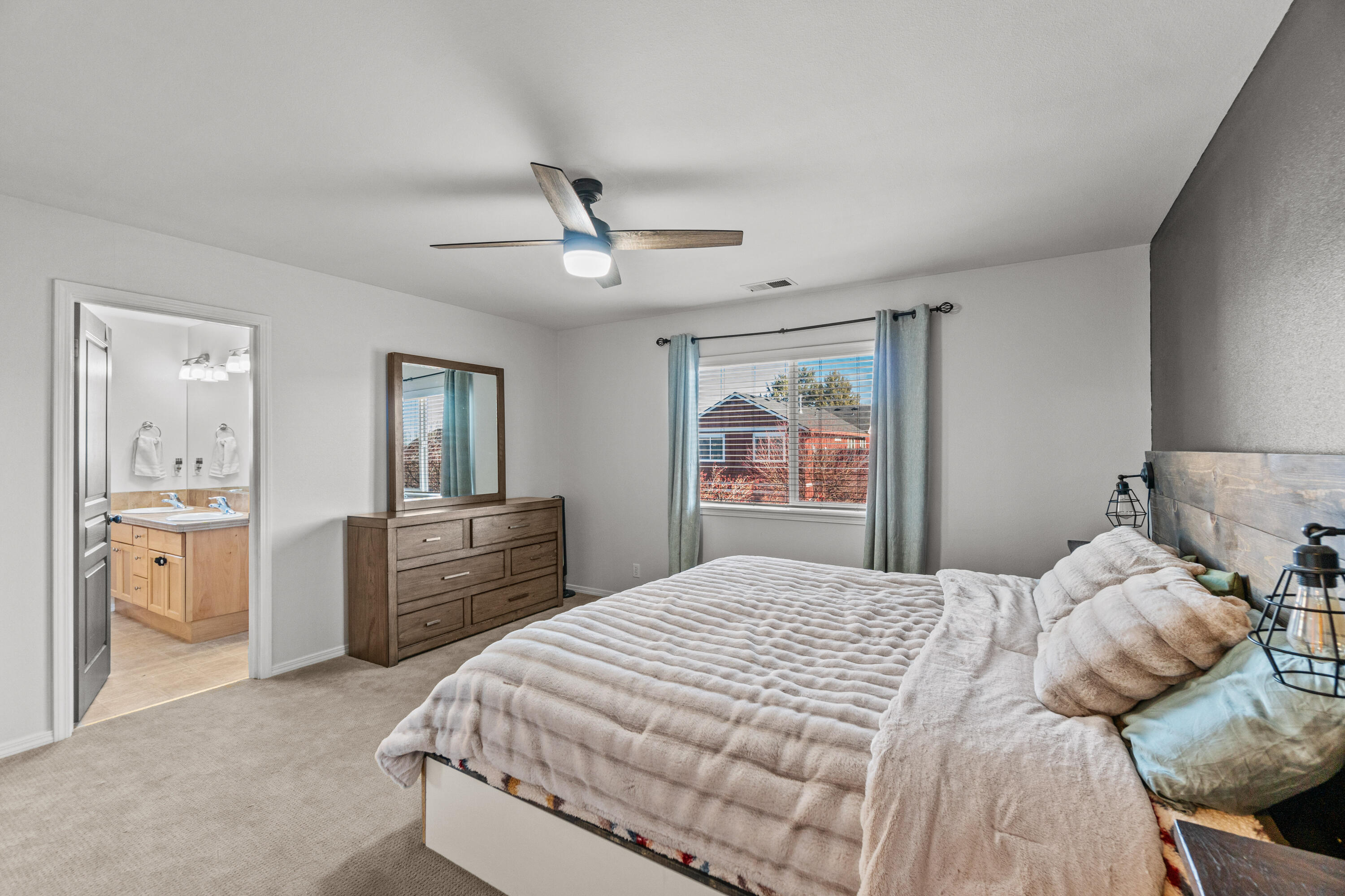 Gardenside - Residential