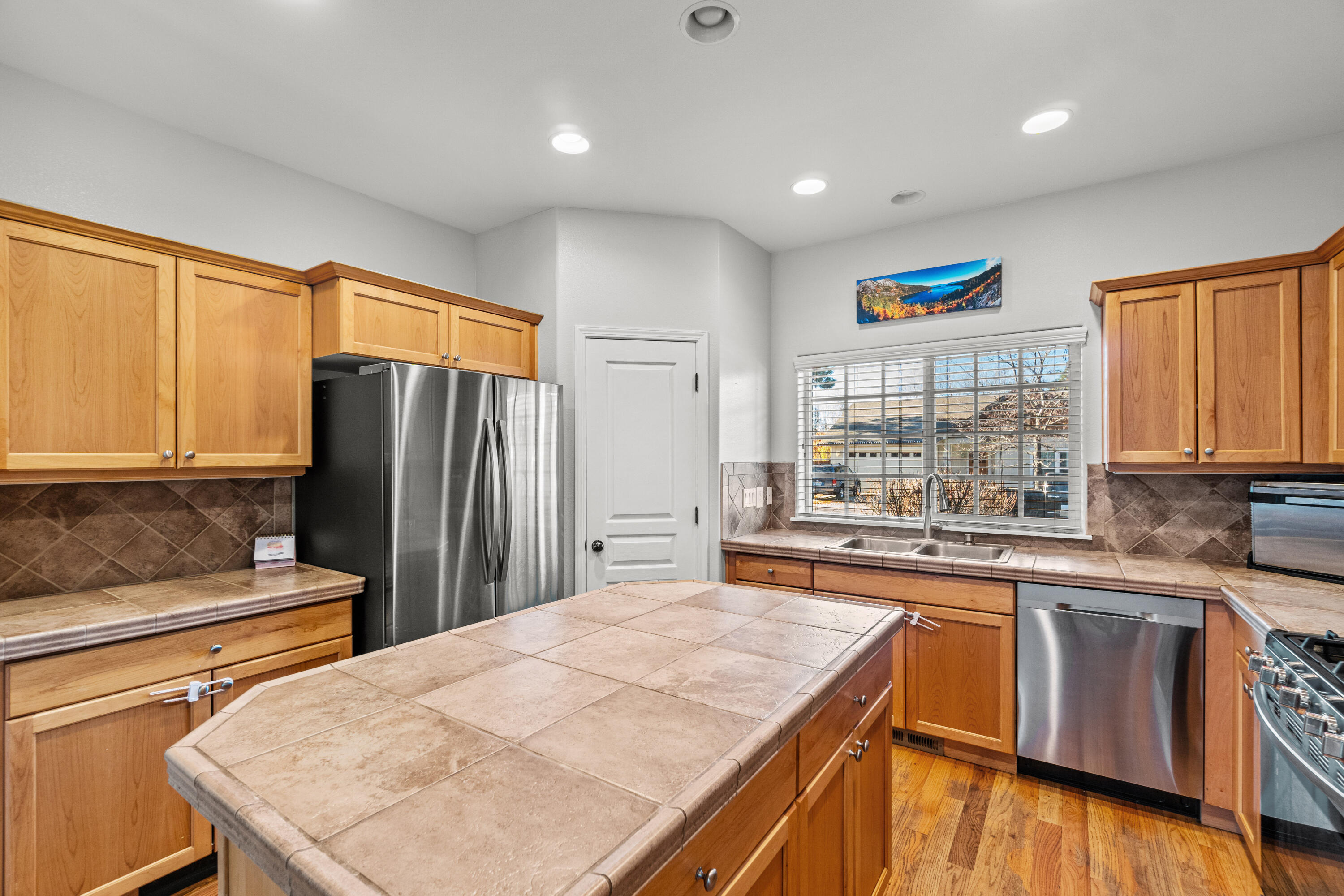 Gardenside - Residential