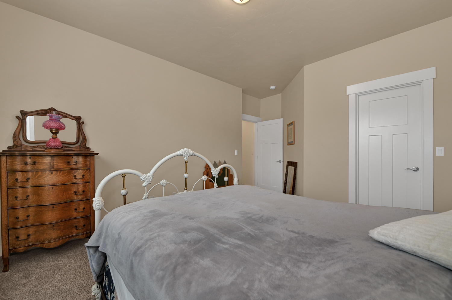 Traditions East - Residential