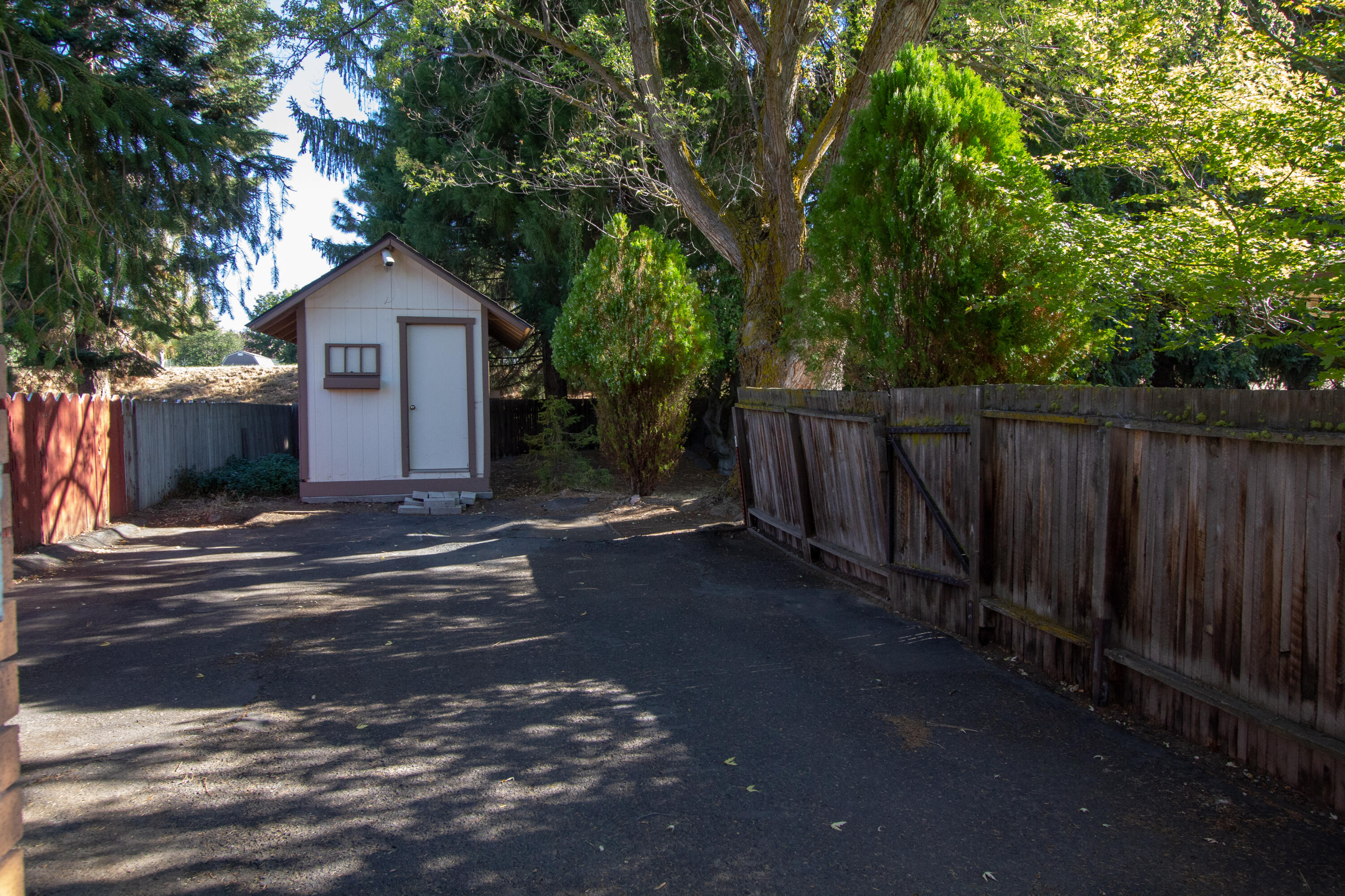 Cypress Villa - Residential