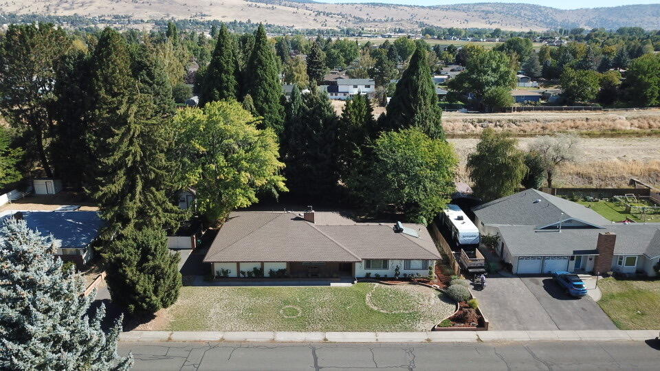 Cypress Villa - Residential