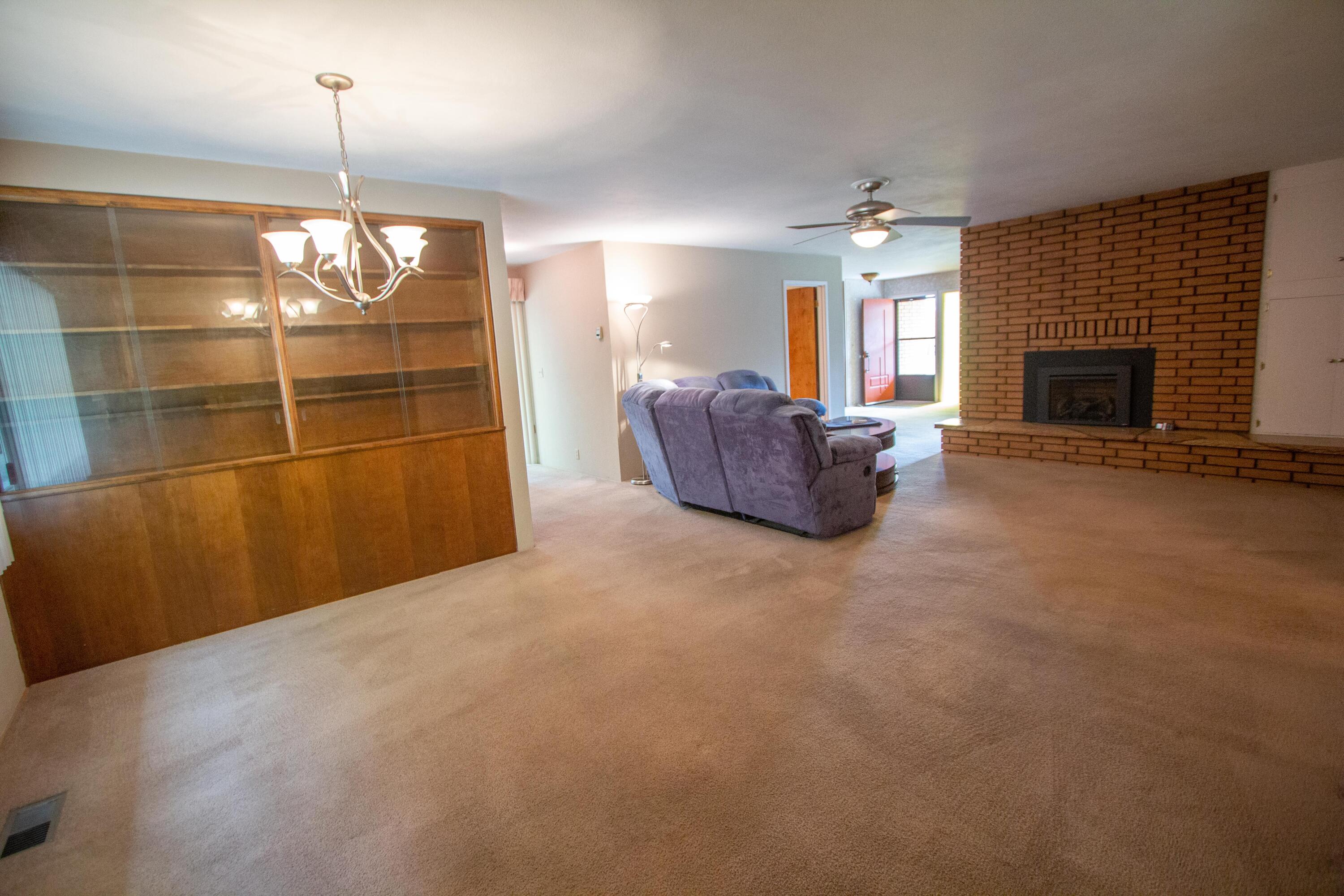 Cypress Villa - Residential