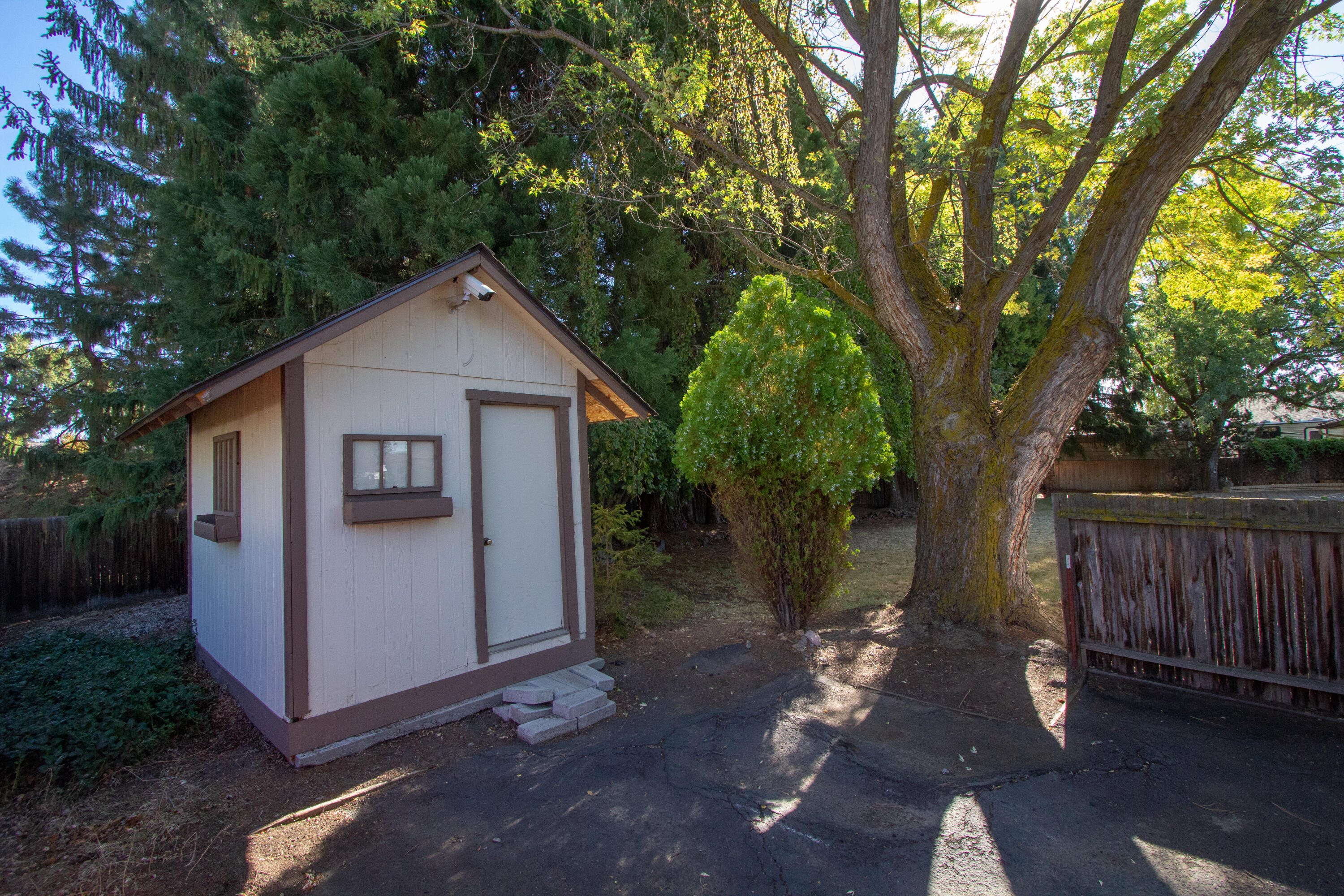 Cypress Villa - Residential