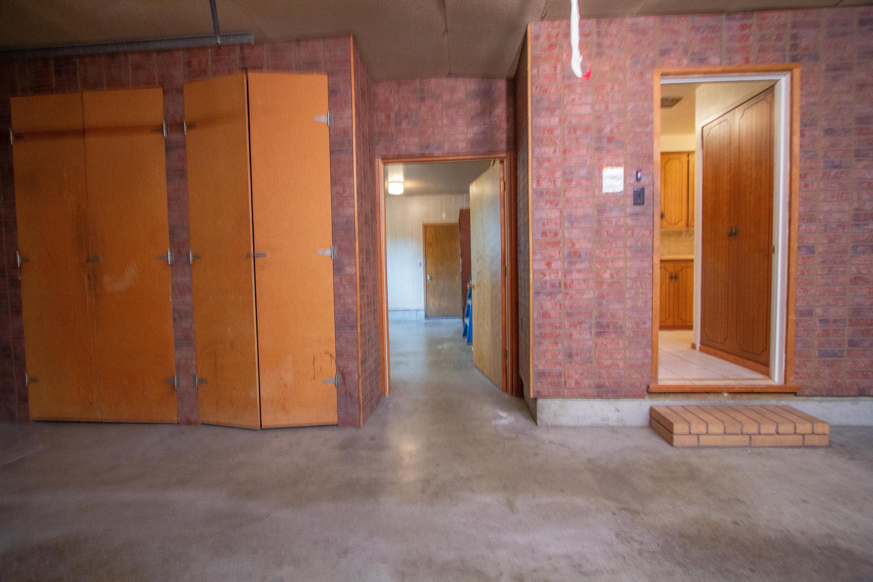 Cypress Villa - Residential