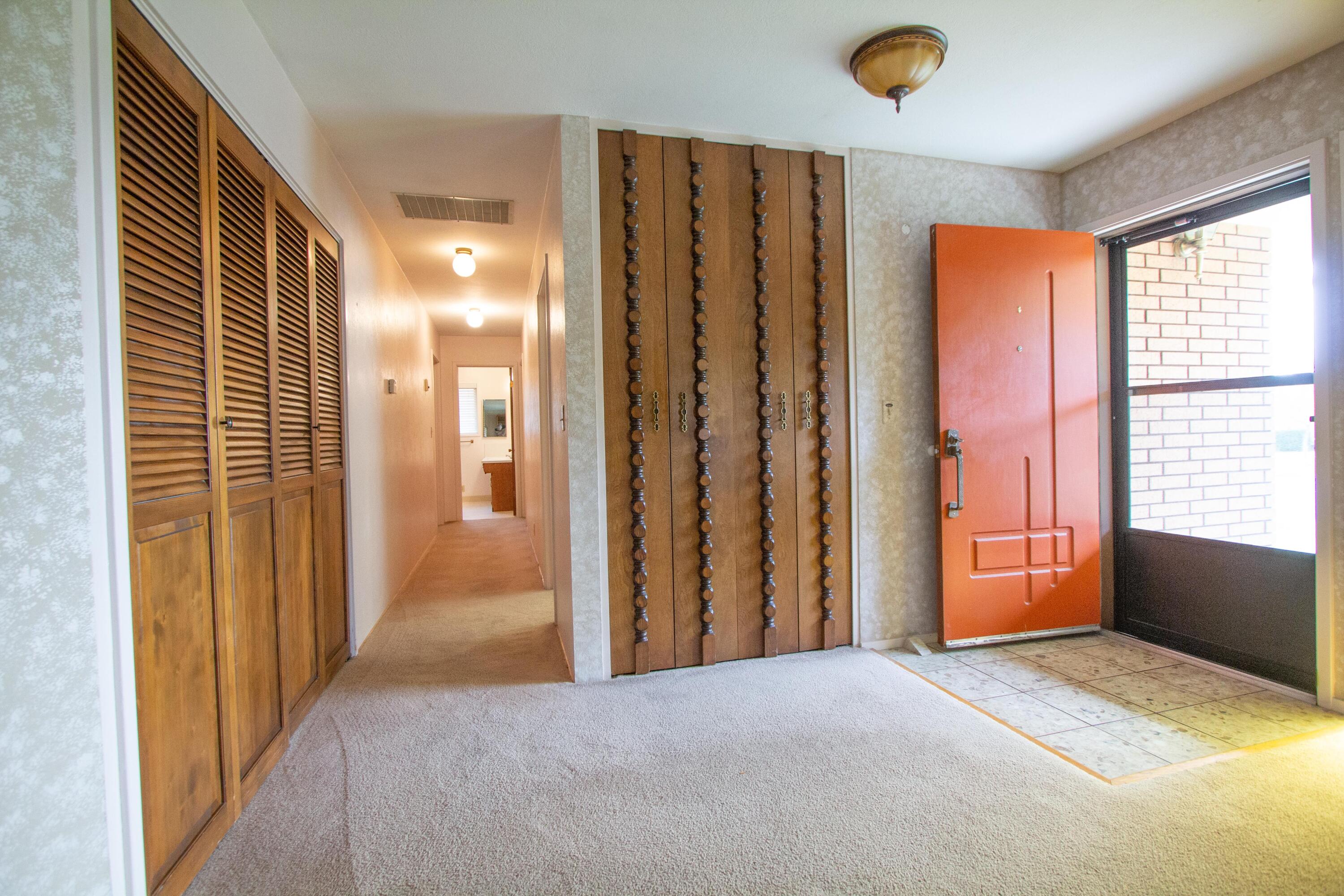 Cypress Villa - Residential