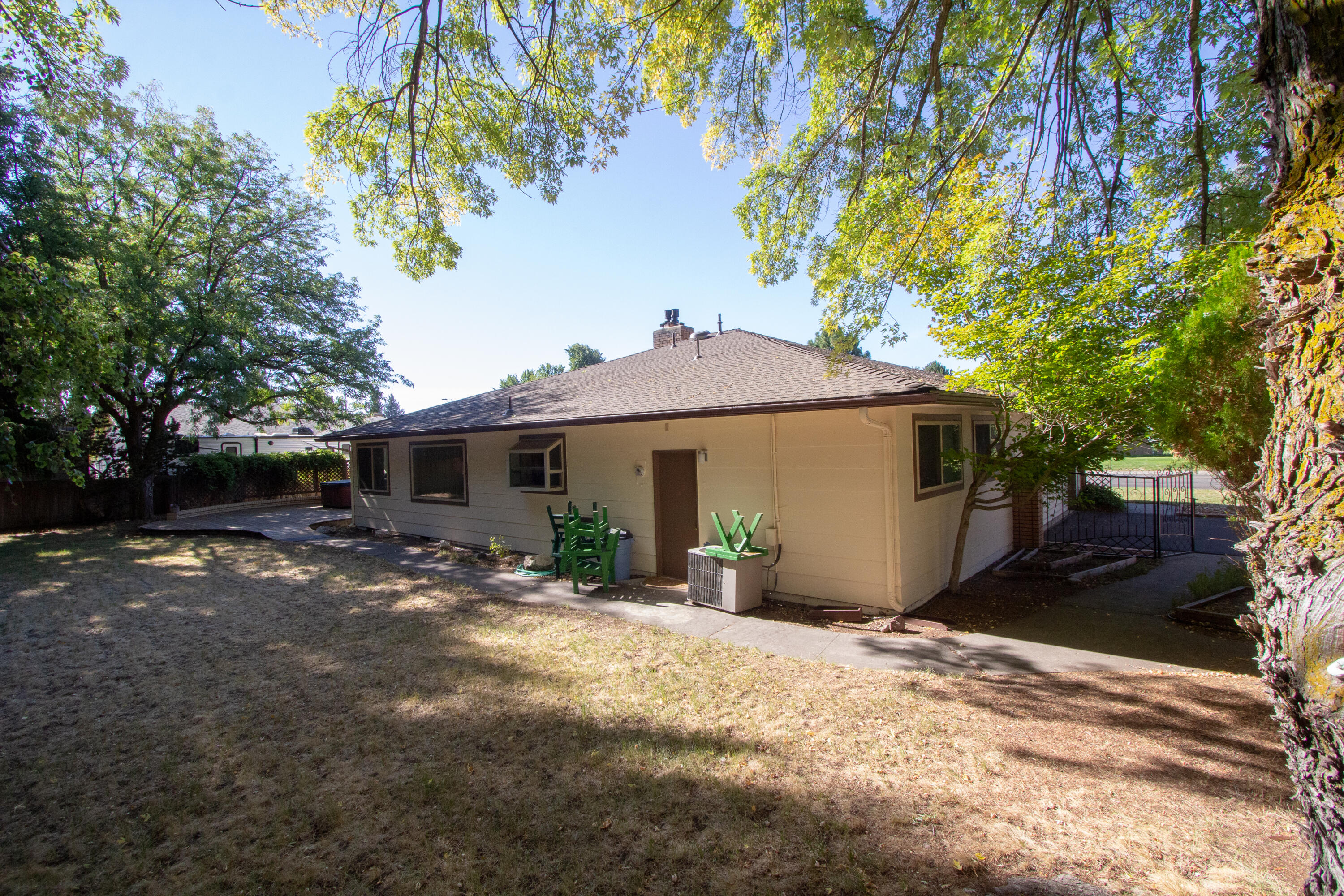 Cypress Villa - Residential