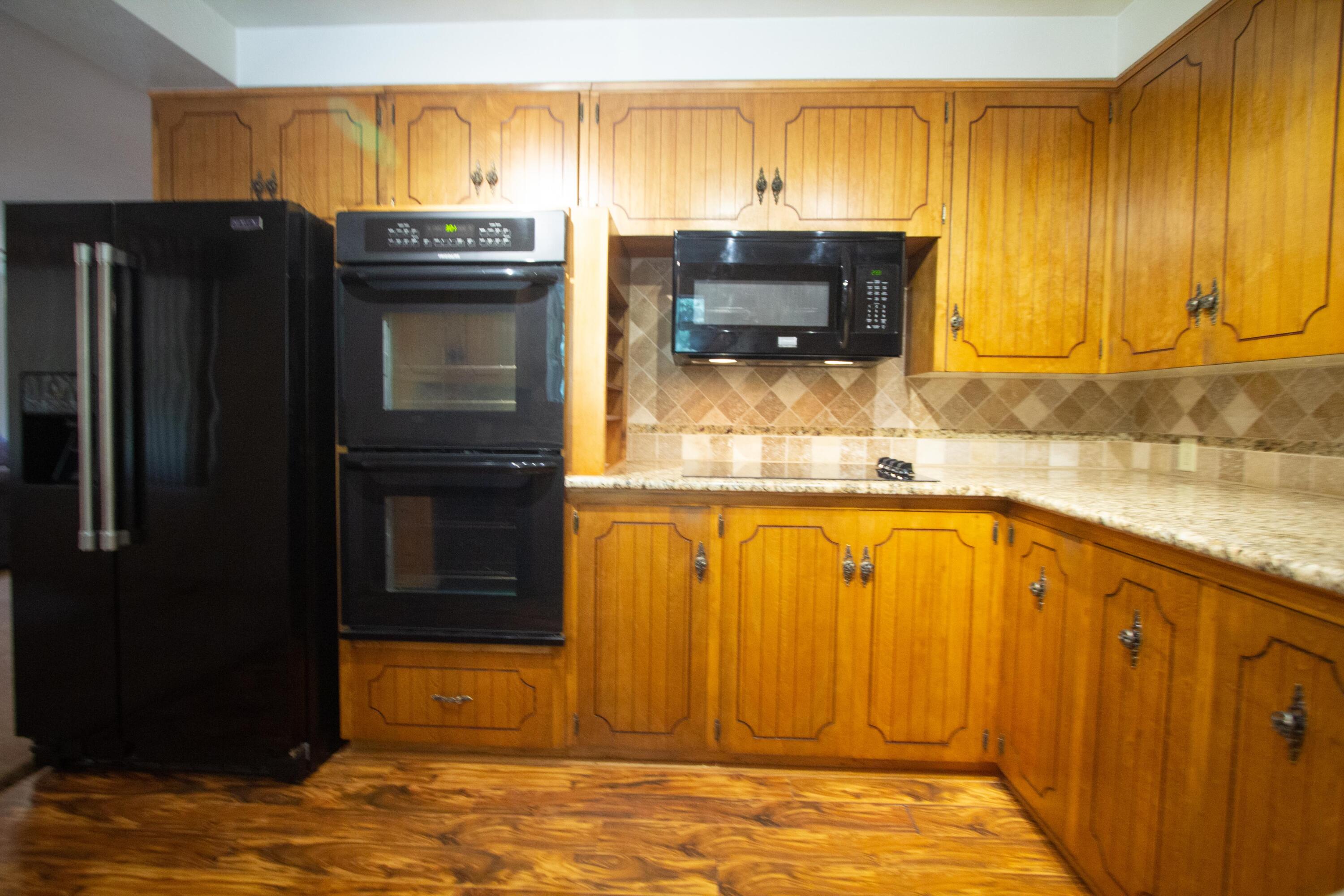 Cypress Villa - Residential