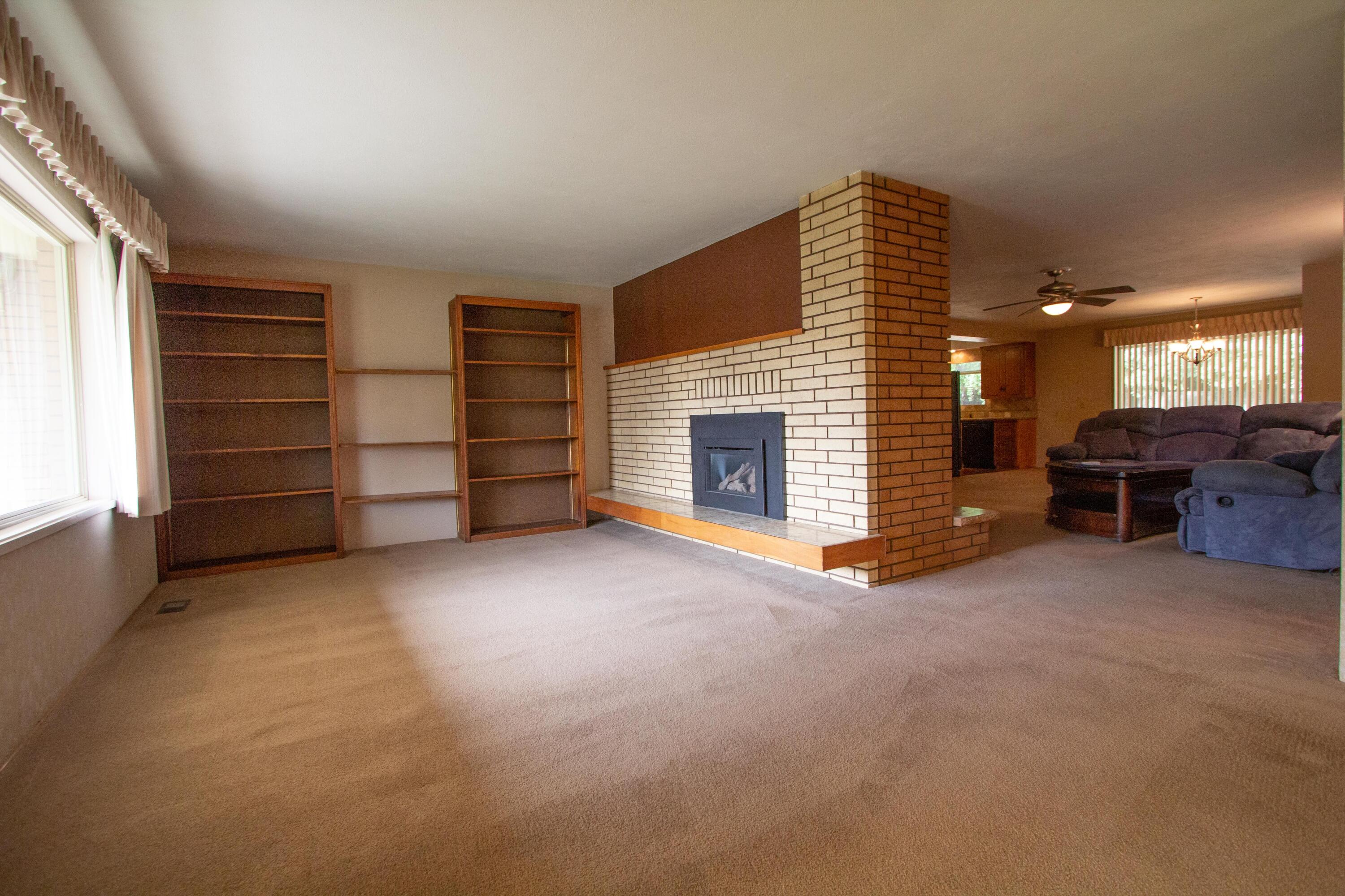 Cypress Villa - Residential