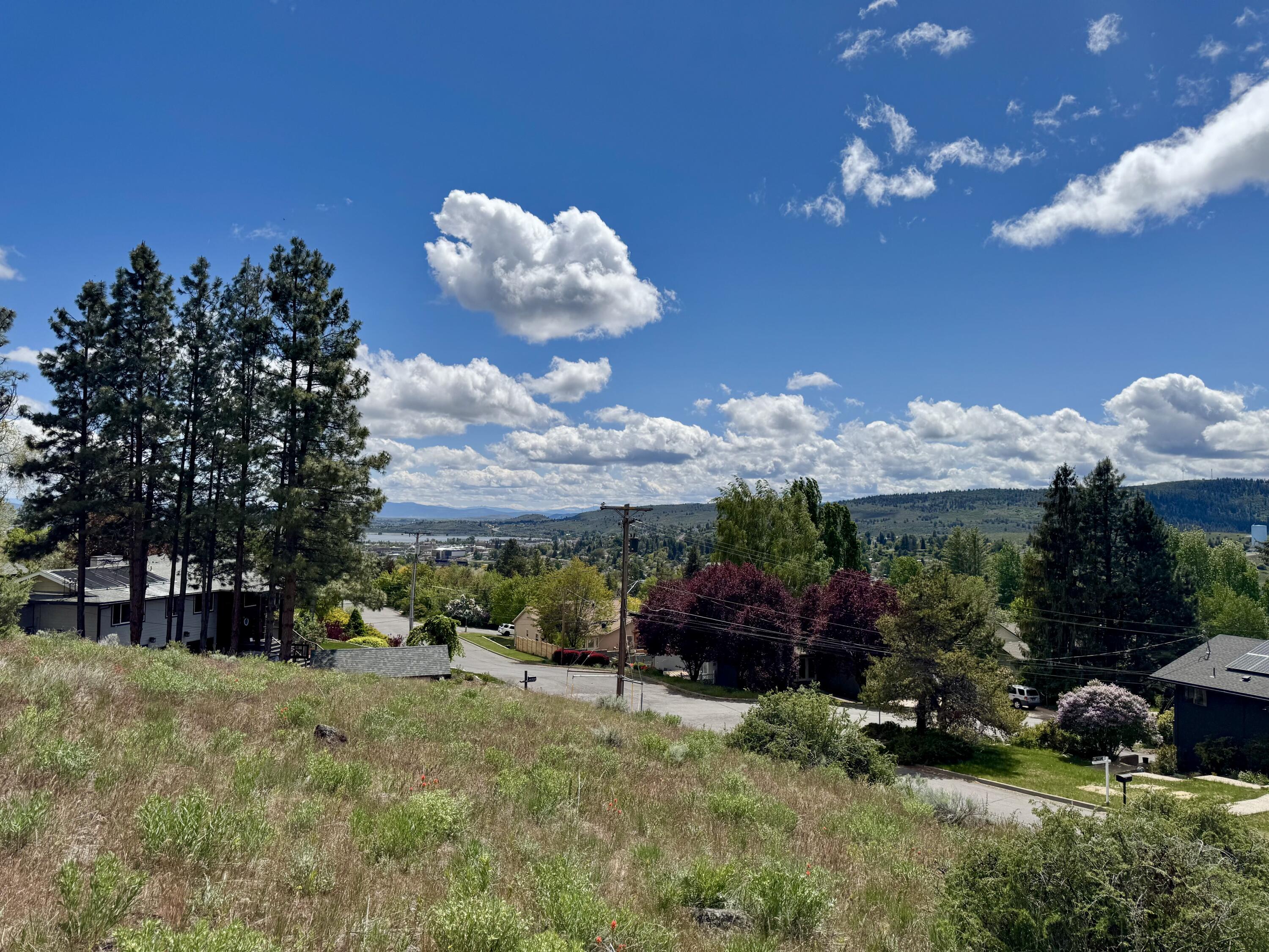 Klamath Falls -Mountain View Addition - Land