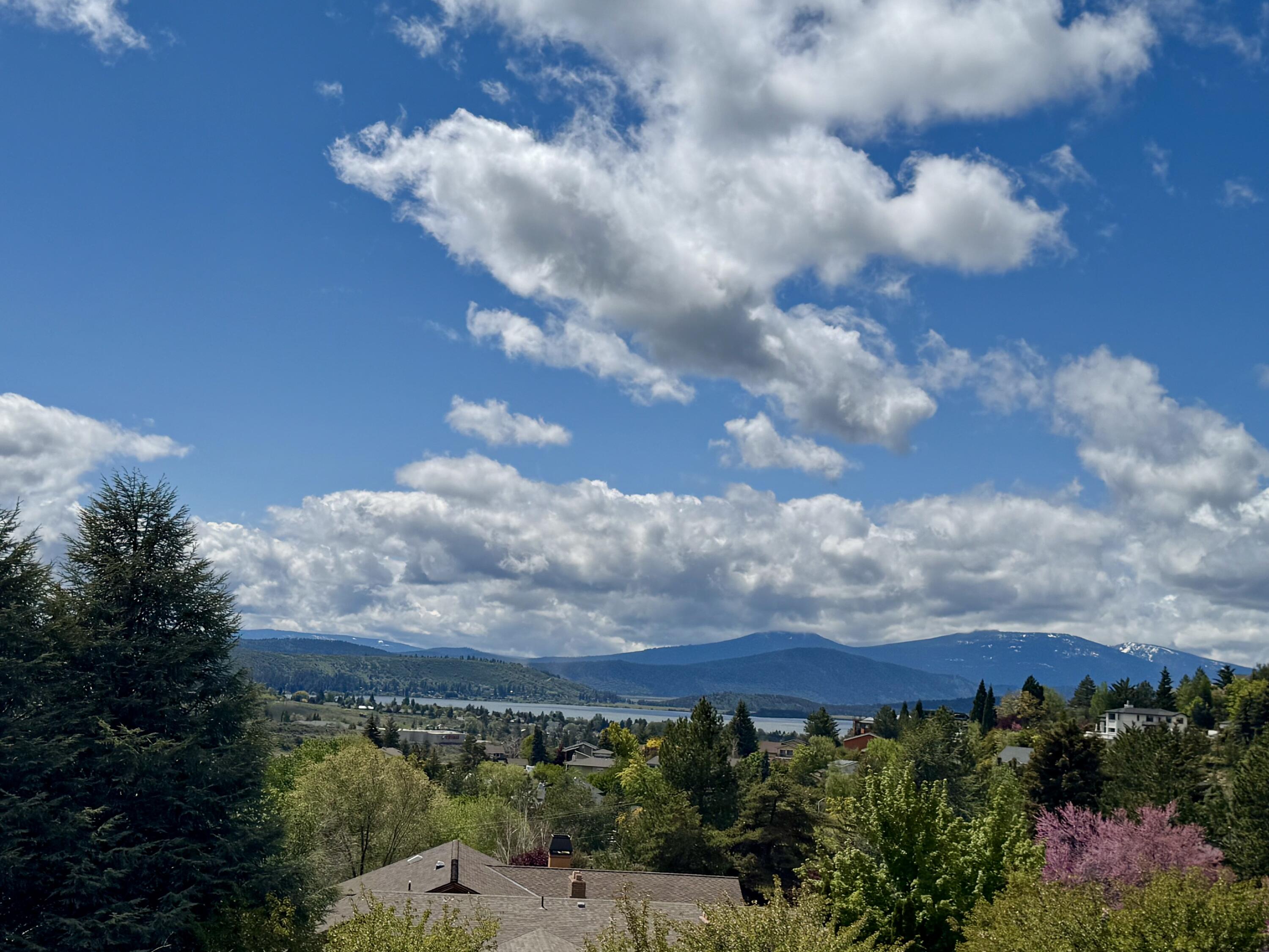 Klamath Falls -Mountain View Addition - Land