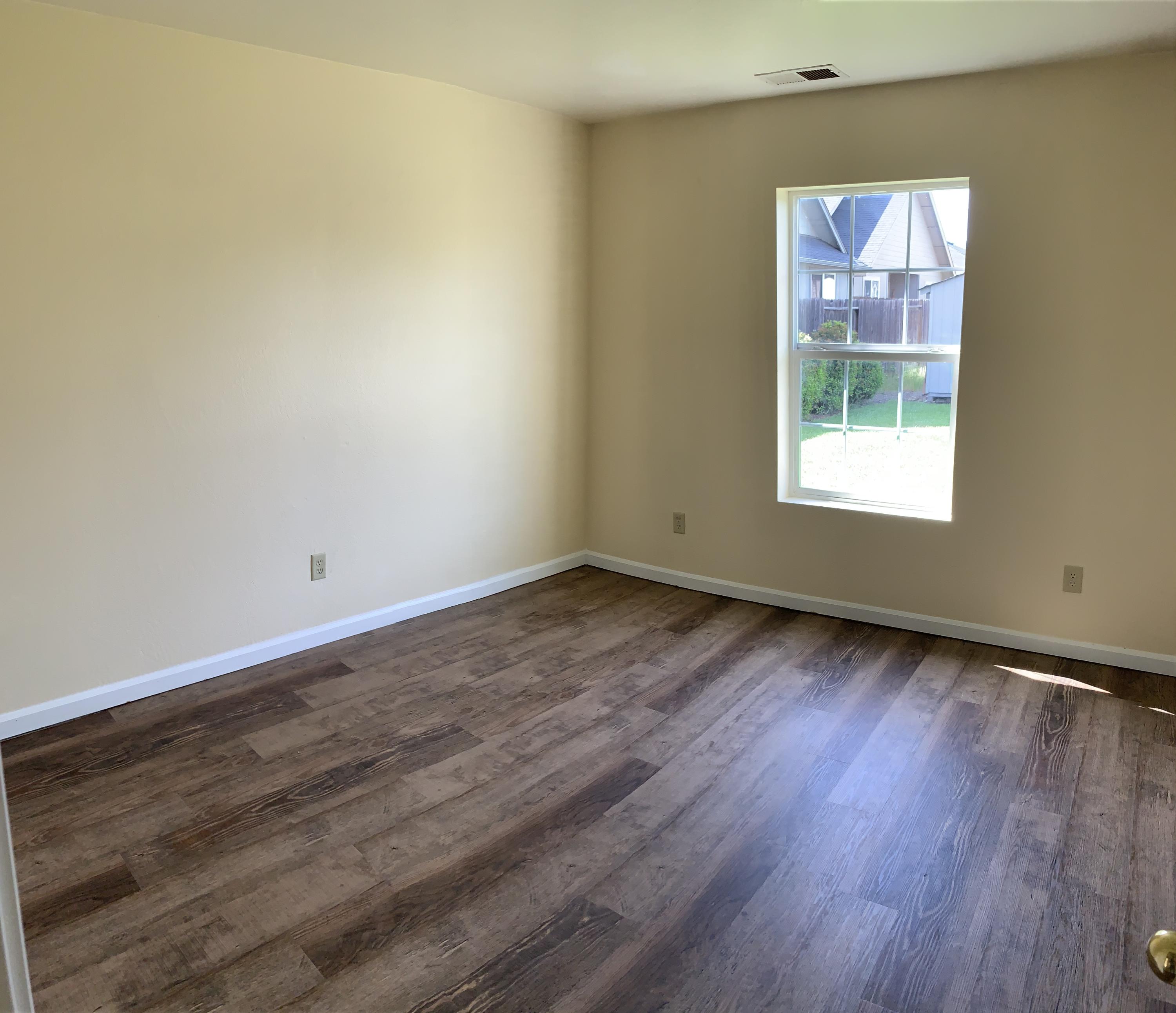 Thomas View Estates - Residential Income