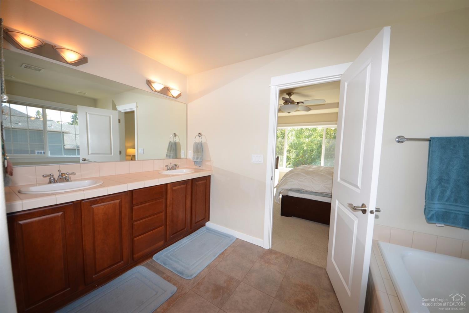 River Canyon Estates - Residential