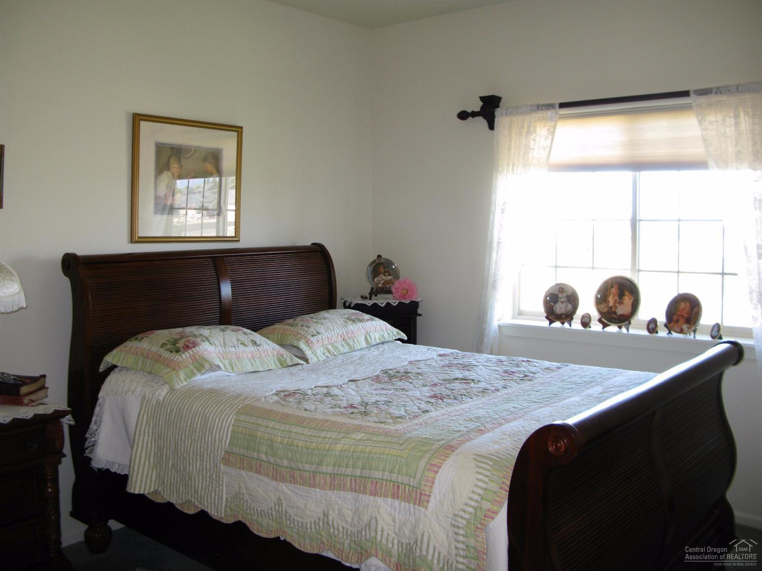 Deer Crossing - Residential