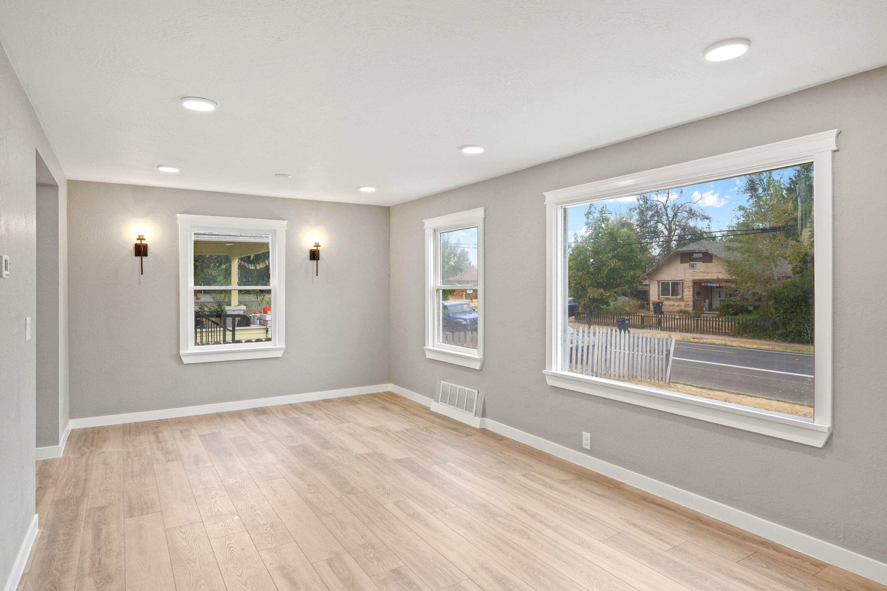 Summit Avenue Heights Addition - Residential Income