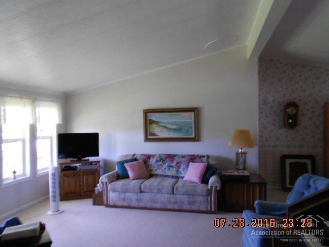 Green Pastures Mob - Residential