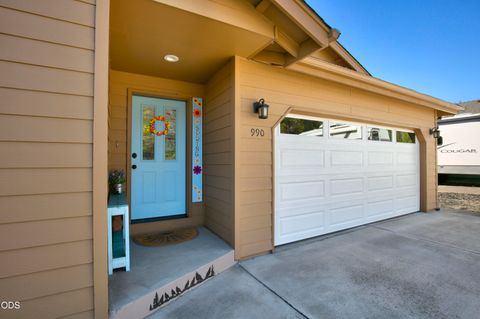 Tiny photo for 990 SE 2nd Street, Prineville, OR 97754 (MLS # 220224304)