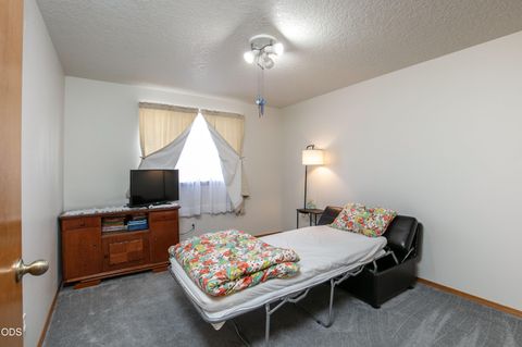 Tiny photo for 990 SE 2nd Street, Prineville, OR 97754 (MLS # 220224304)