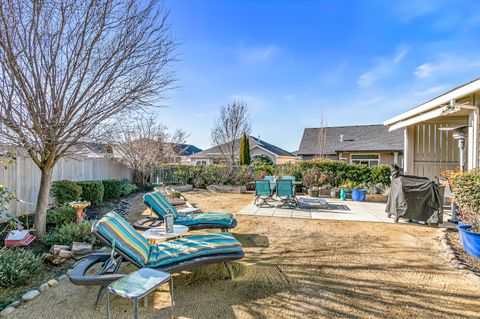 Tiny photo for 114 Connecticut Court, Medford, OR 97504 (MLS # 220217645)