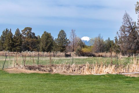 Tiny photo for 2305 NE Wilcox Avenue, Terrebonne, OR 97760 (MLS # 220219536)