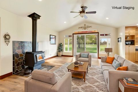 Tiny photo for 2305 NE Wilcox Avenue, Terrebonne, OR 97760 (MLS # 220219536)