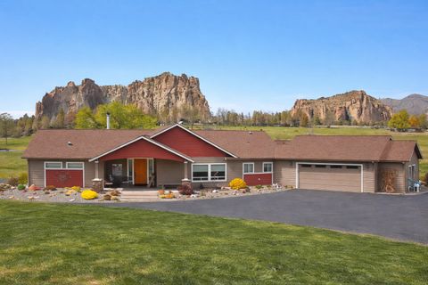Photo of 2305 NE Wilcox Avenue, Terrebonne, OR 97760 (MLS # 220219536)