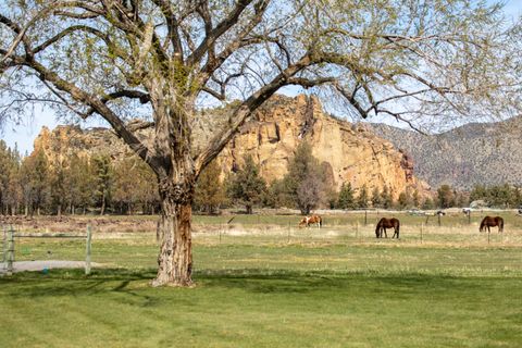 Tiny photo for 2305 NE Wilcox Avenue, Terrebonne, OR 97760 (MLS # 220219536)