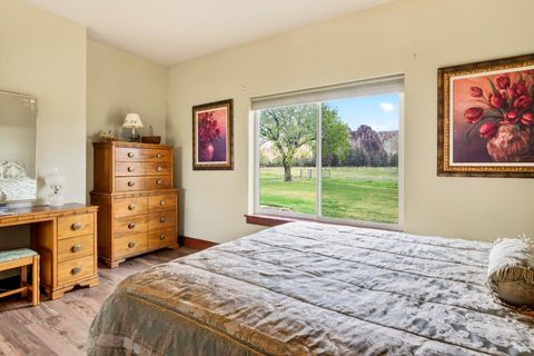 Tiny photo for 2305 NE Wilcox Avenue, Terrebonne, OR 97760 (MLS # 220219536)