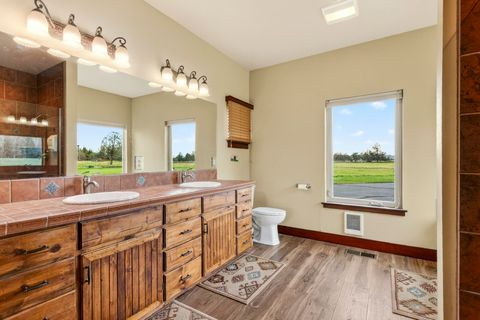 Tiny photo for 2305 NE Wilcox Avenue, Terrebonne, OR 97760 (MLS # 220219536)