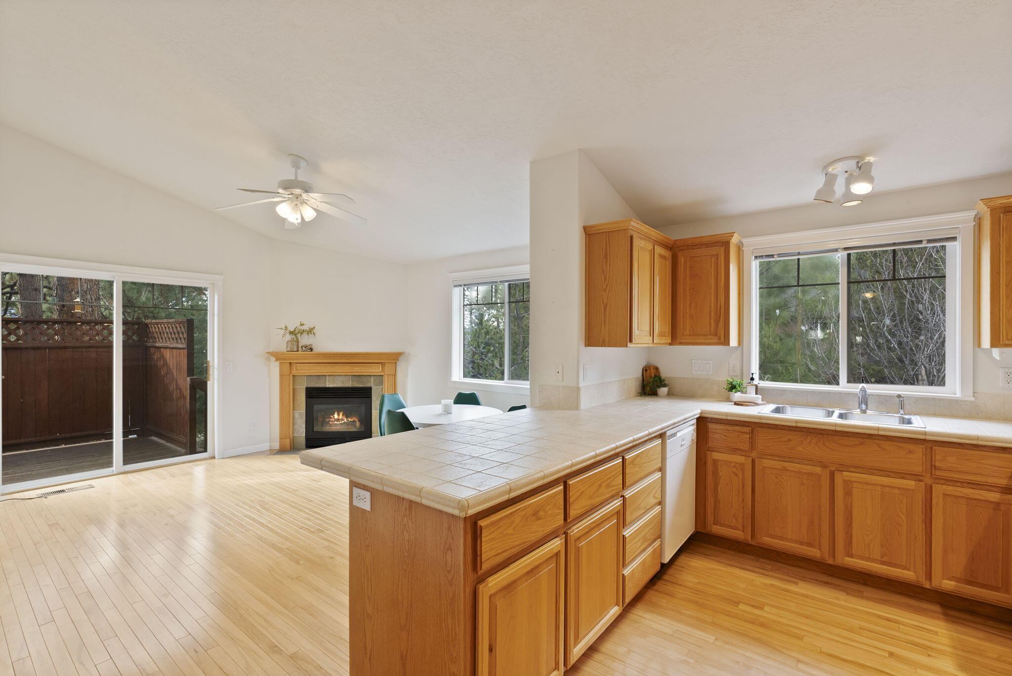 Awbrey Ridge - Residential