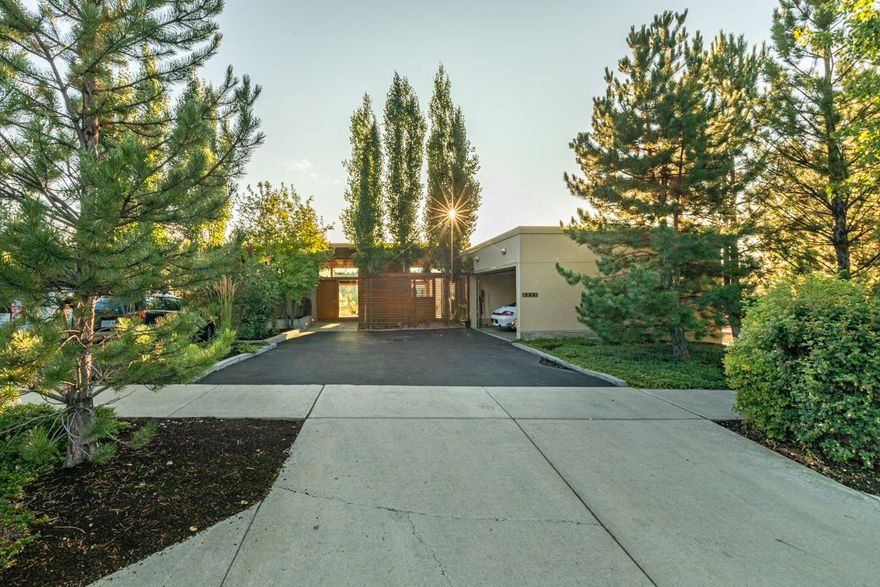 Reserved for you and your discerning taste. Captivating mountain views, Check. Main level, Check. Mid-Century Modern, Check. This delightful cutting edge architecture in
NW Bend is inviting you to live in the most beautiful location in the world with zero exterior maintenance. A 23 foot glass slider wall will put you in awe of the views of Mt.
Bachelor, Broken Top, and the Three Sisters, arguably the best lot in the limited home community of Shevlin Reserve. Finishes include; walnut floors, granite countertops
with high end appliances, and radiant concrete floors. Do not let this one pass you by!