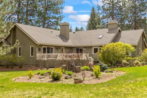 Tiny photo for 20468 Steamboat Court, Bend, OR 97702 (MLS # 220219891)