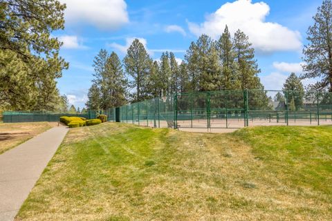 Tiny photo for 20468 Steamboat Court, Bend, OR 97702 (MLS # 220219891)