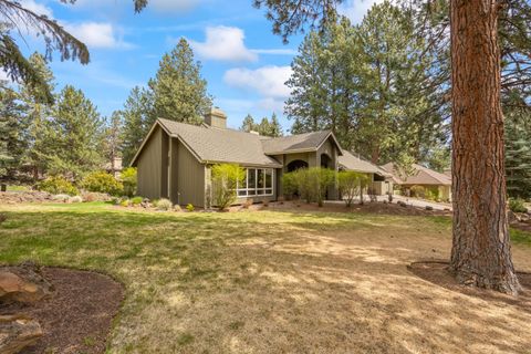 Tiny photo for 20468 Steamboat Court, Bend, OR 97702 (MLS # 220219891)