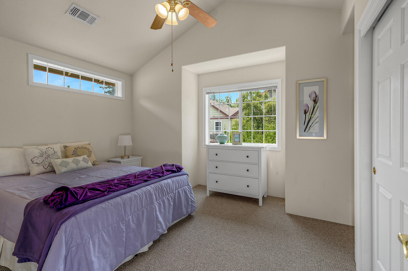 Court On Mary Jane, The - Residential