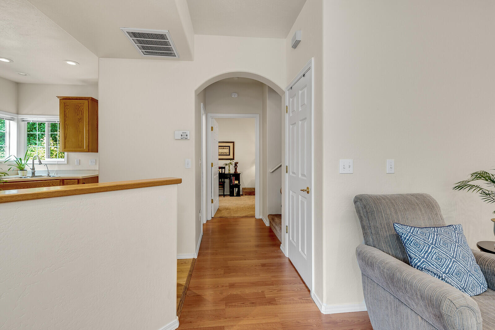 Court On Mary Jane, The - Residential