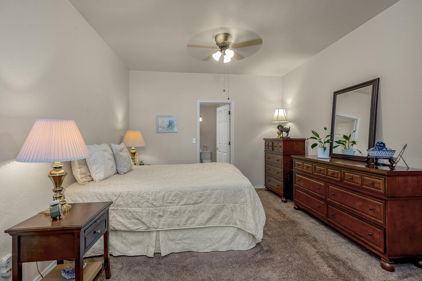 Court On Mary Jane, The - Residential