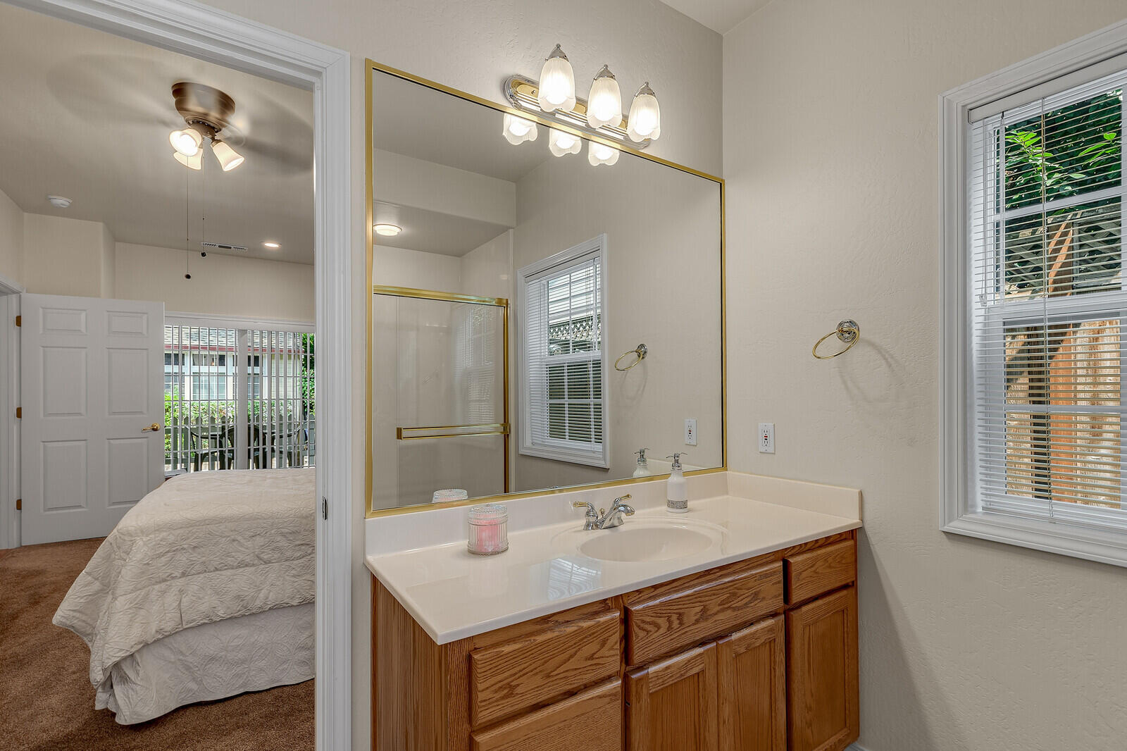 Court On Mary Jane, The - Residential